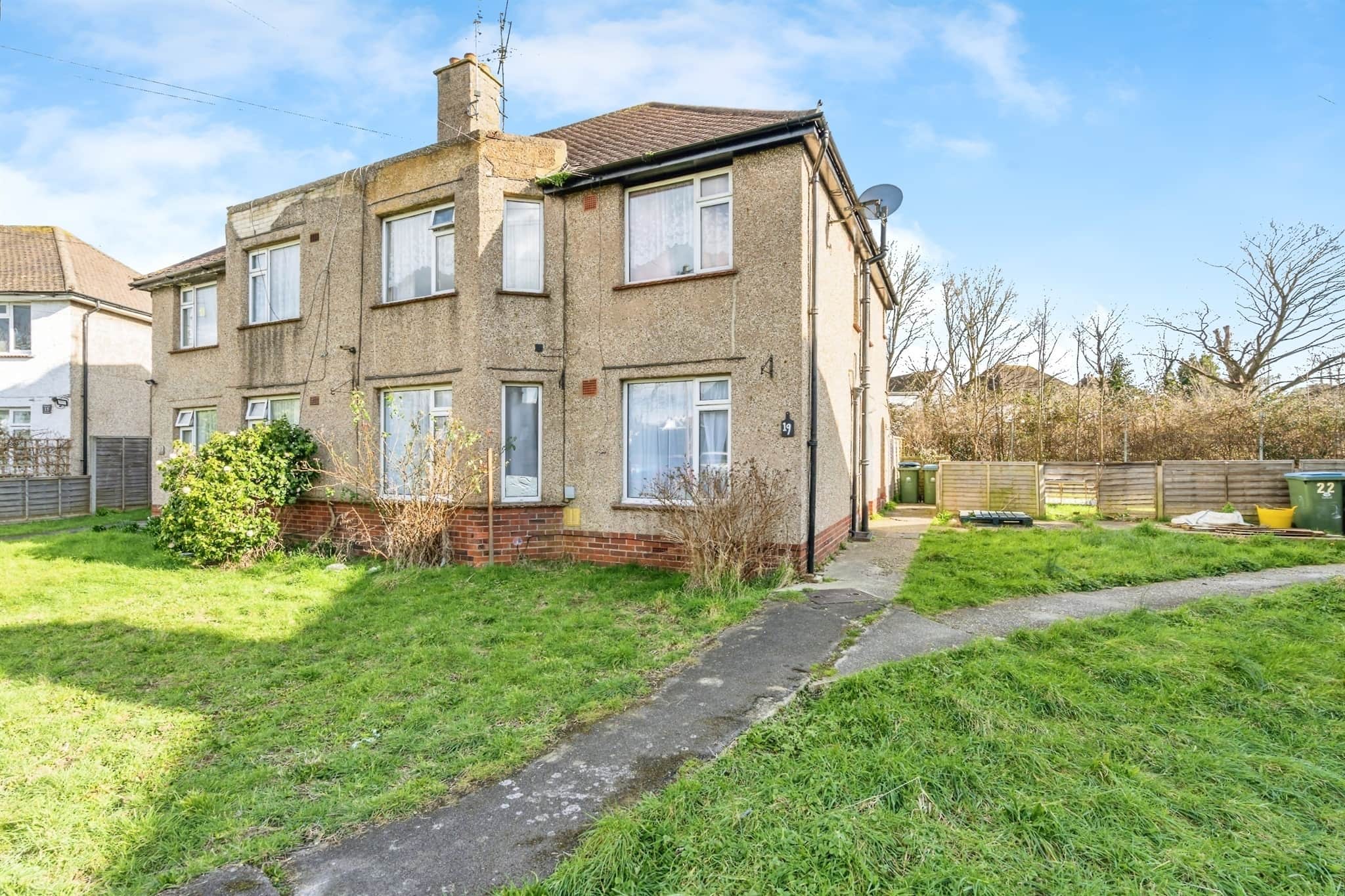 Property photo 0