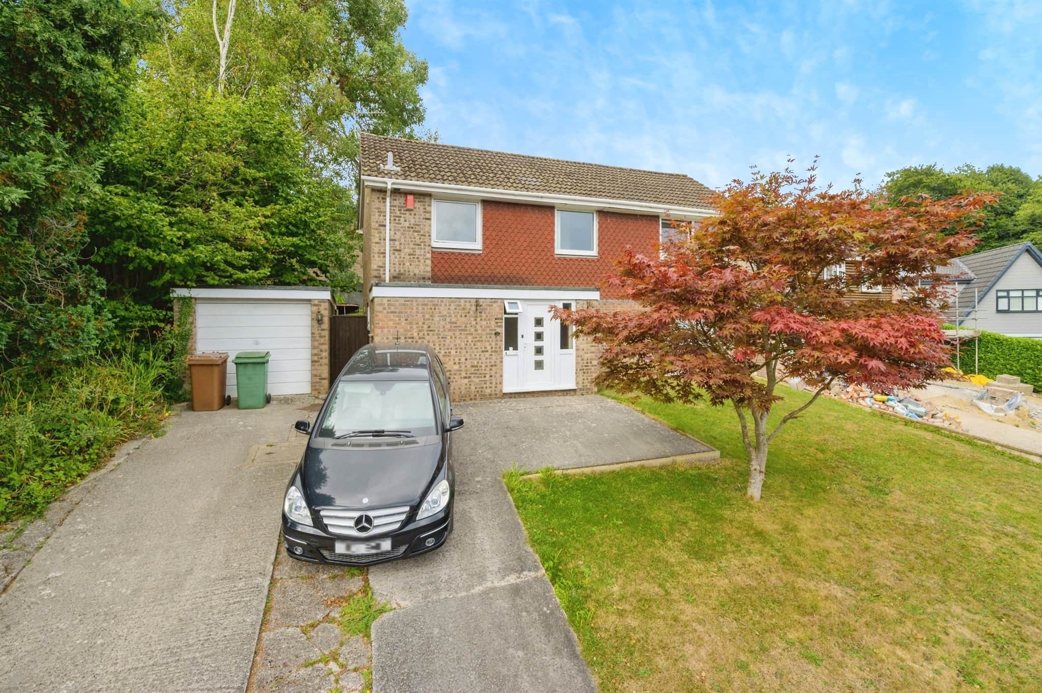 Property photo 0