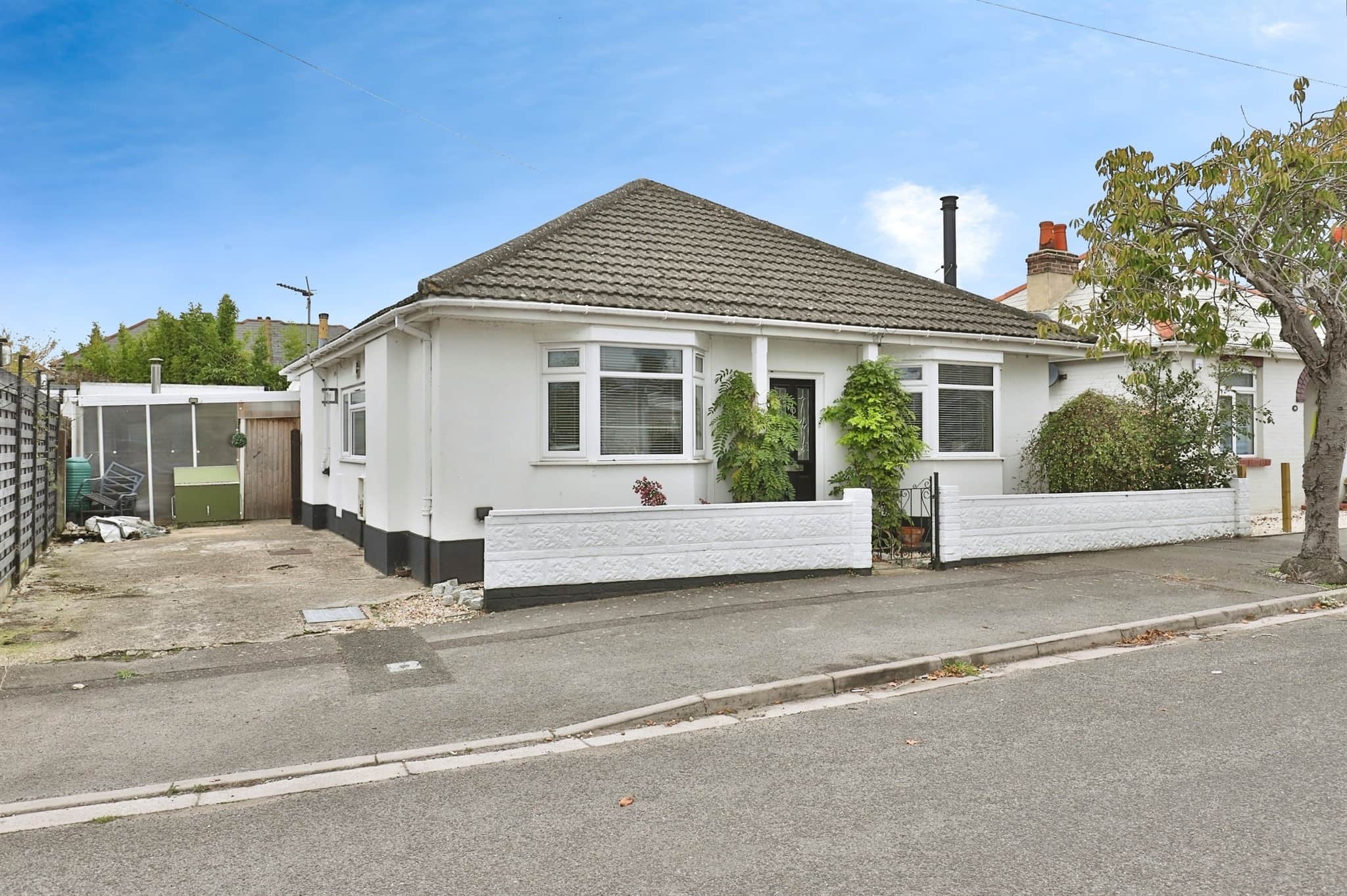 Property photo 0