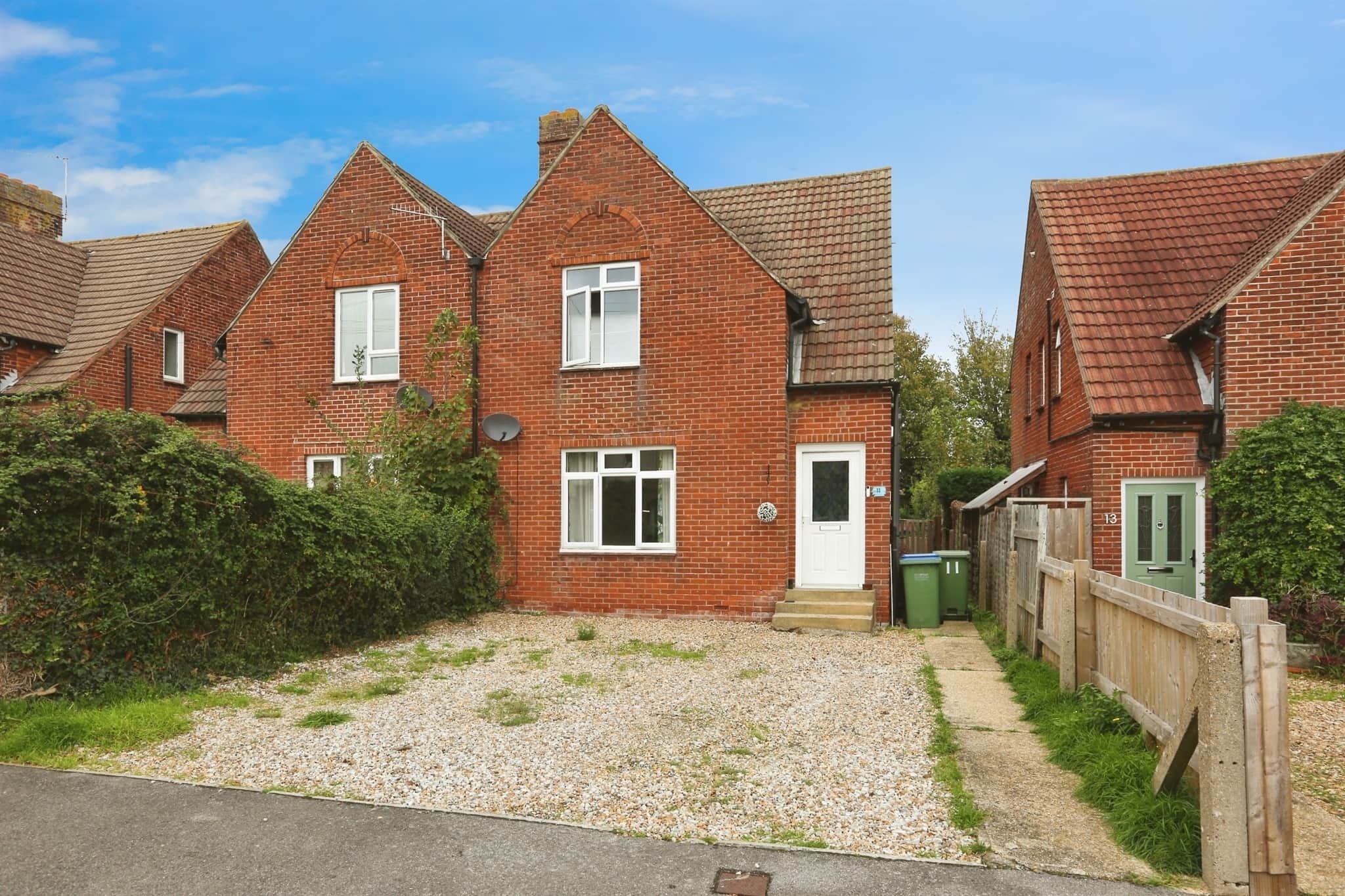 Property photo 0