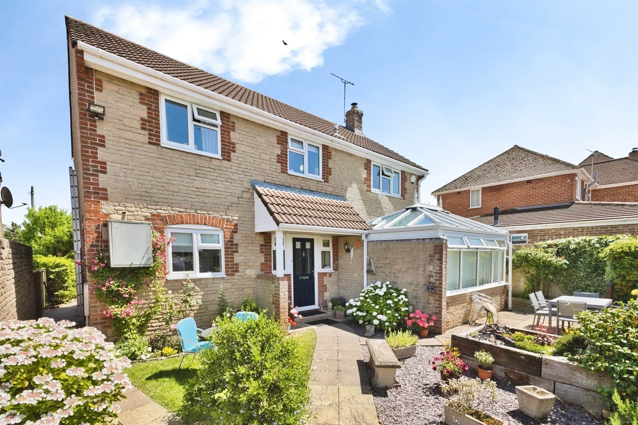 Property photo 0