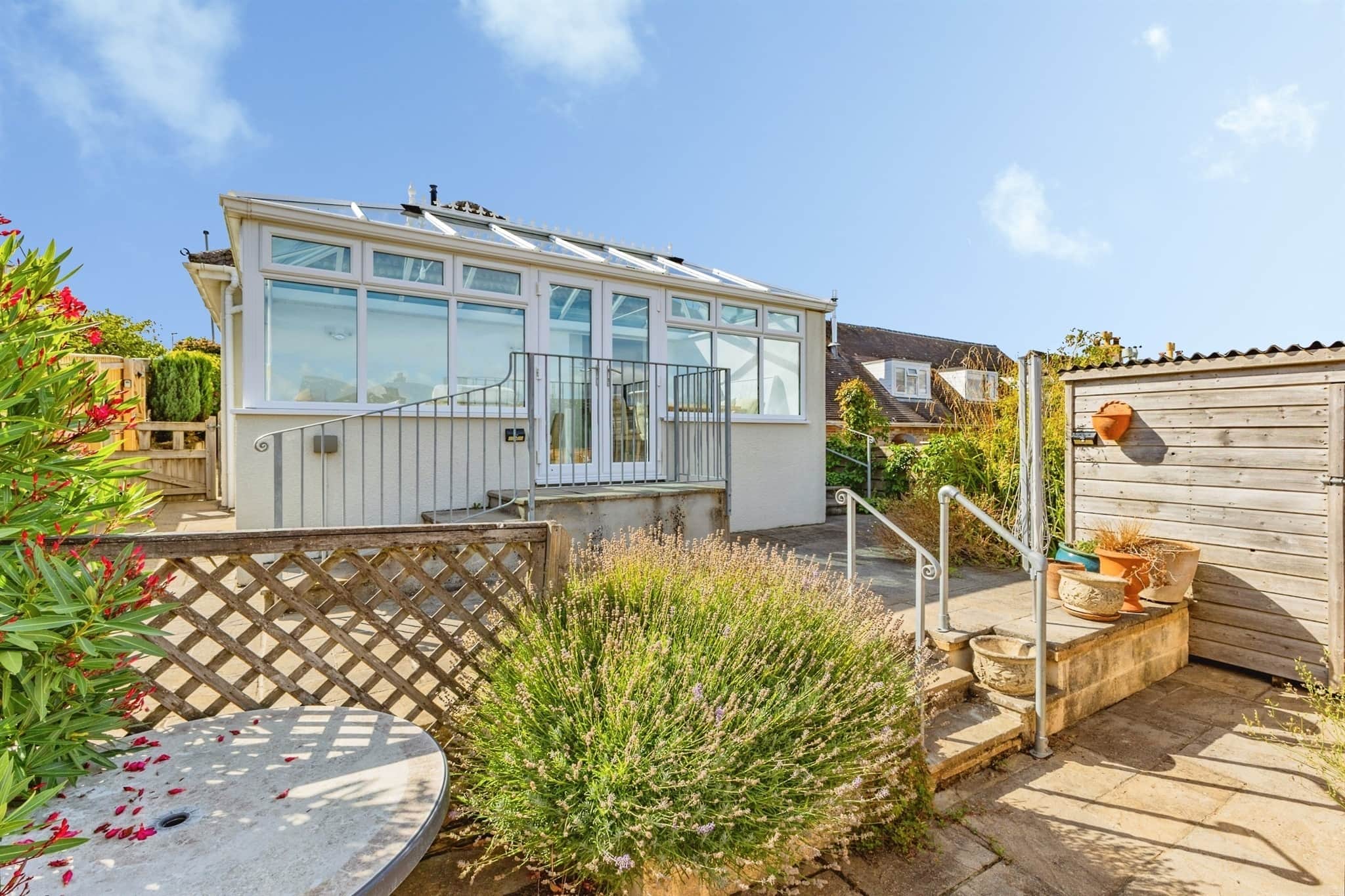 Property photo 0