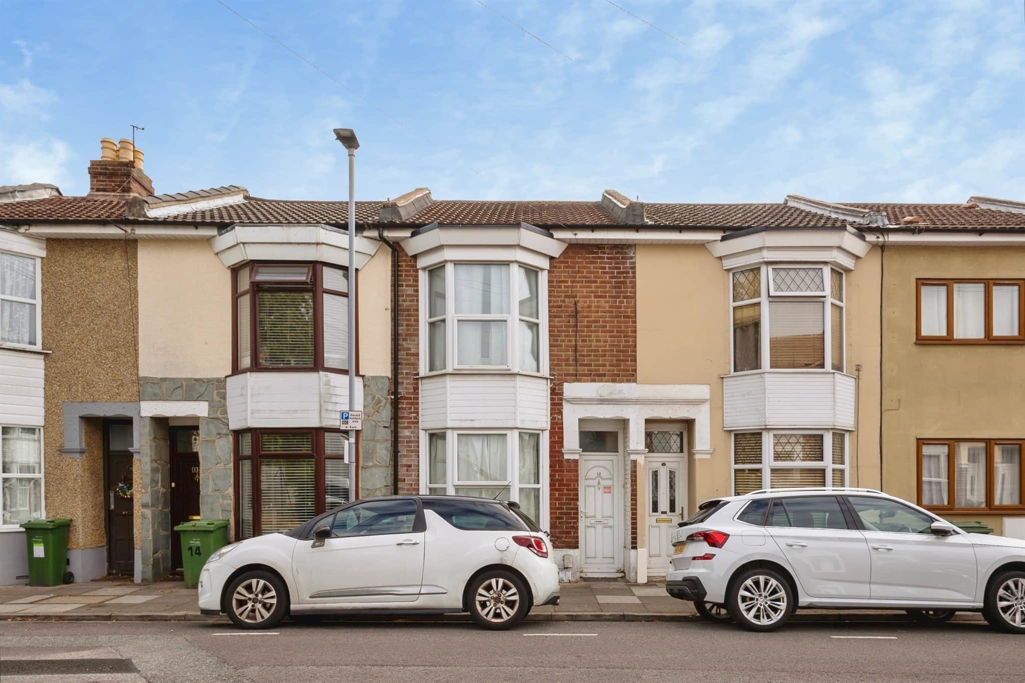 Property photo 0